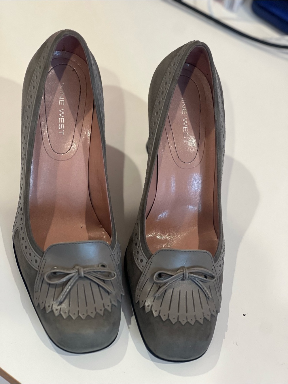 Nine West Gray Suede Kiltie Bow Pumps
